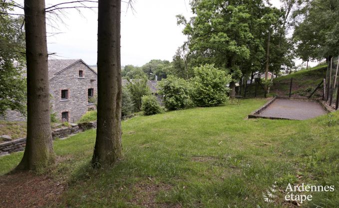 Charming house in Bastogne in the Ardennes: accommodation for 18 people