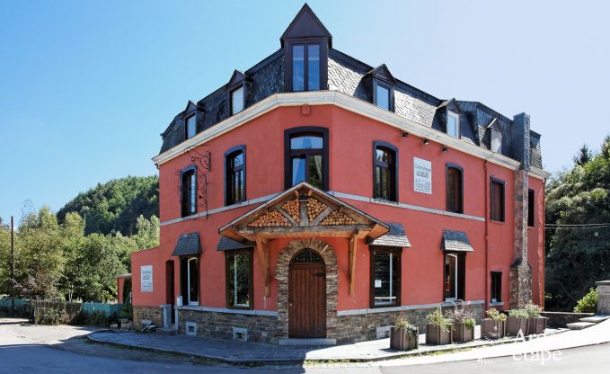 Luxury villa in Stoumont for 30 persons in the Ardennes
