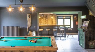                                           Homes with entertainment facilities                          