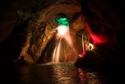 Grottes de Neptune in Province of Hainaut