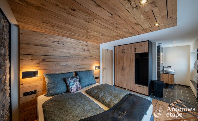 Luxury apartment in Amel: romantic stay for 4 people with sauna and jacuzzi in the Ardennes