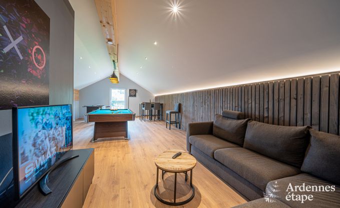 Holiday home with jacuzzi and sauna in Amel, High Fens