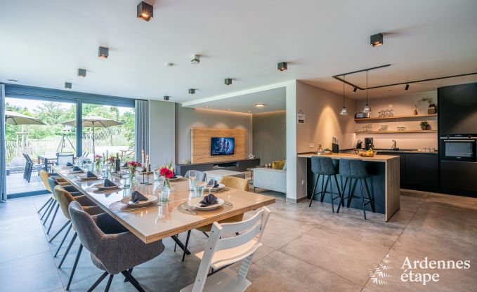 Holiday home with jacuzzi and sauna in Amel, High Fens