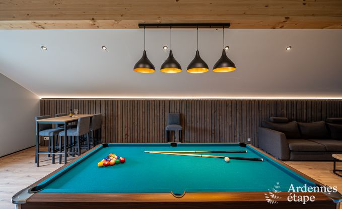 Holiday home with jacuzzi and sauna in Amel, High Fens