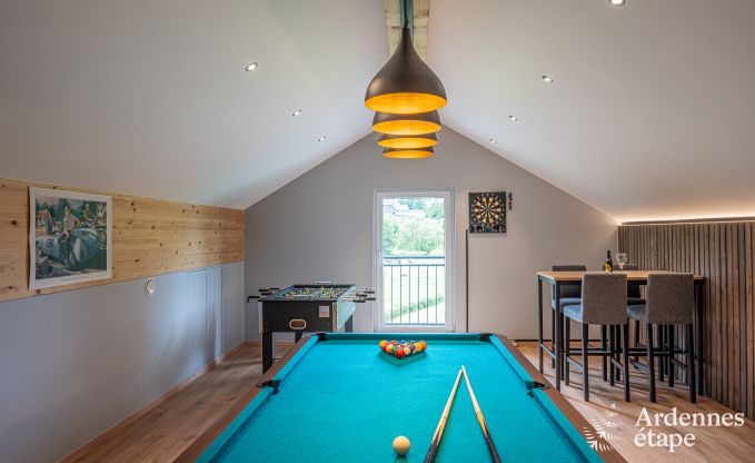 Holiday home with jacuzzi and sauna in Amel, High Fens