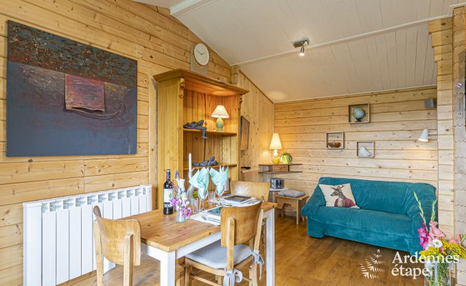Pretty wooden chalet for two people to rent in Anhée in the Ardennes