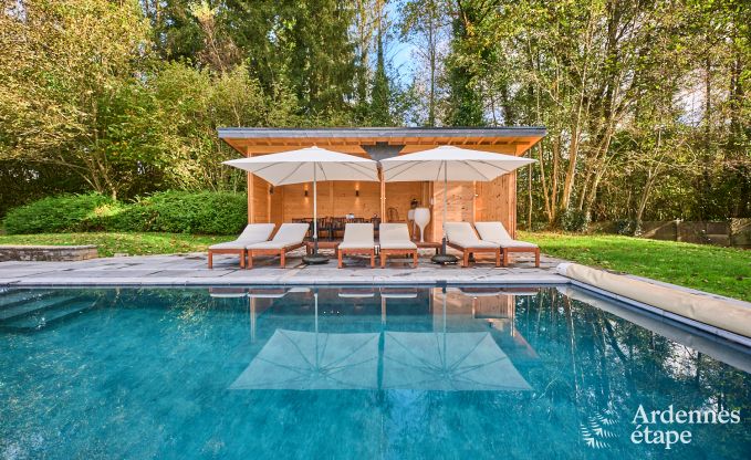 Luxury villa with swimming pool and tennis court for 14 people in Anhe, located in the Moligne valley