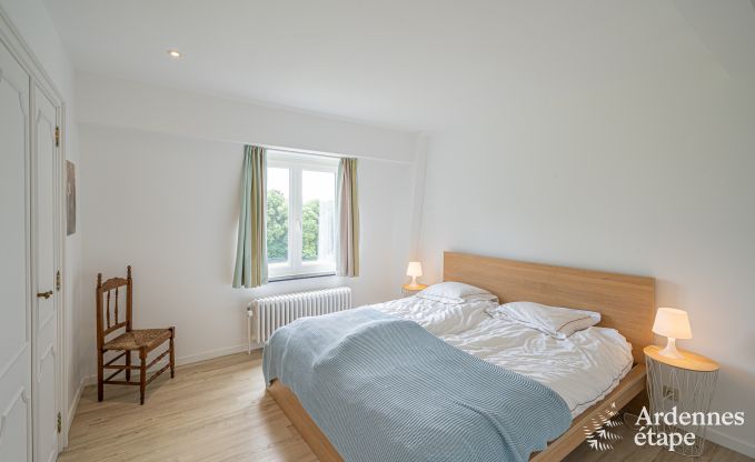 Spacious villa in Assesse, 9 people with 5 bedrooms and your own park