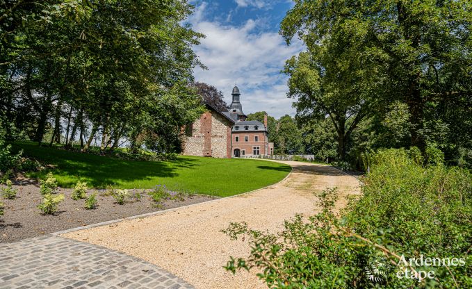 Castle in Aubel (Warsage) for 22 persons in the Ardennes