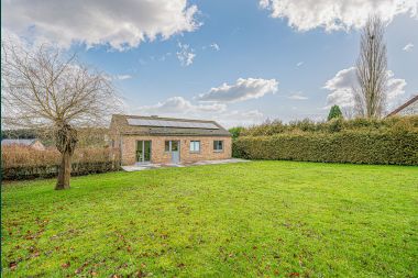 Charming holiday home in Aywaille for 2 couples with private bathrooms, infrared cabin, and spacious garden