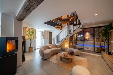 Luxurious holiday home in Baillonville for 6 people with wellness and heated swimming pool