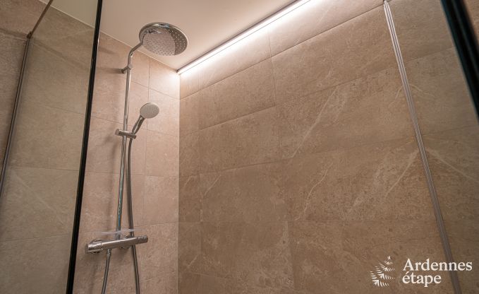 Charming holiday home in Bastogne: comfortable stay for 8 people with private garden and charging station