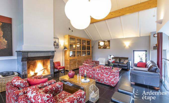 Luxury villa in Bastogne for 20 persons in the Ardennes