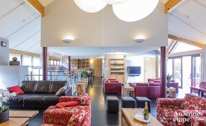 Deluxe villa to rent for eight people in Bastogne (Ardennes)