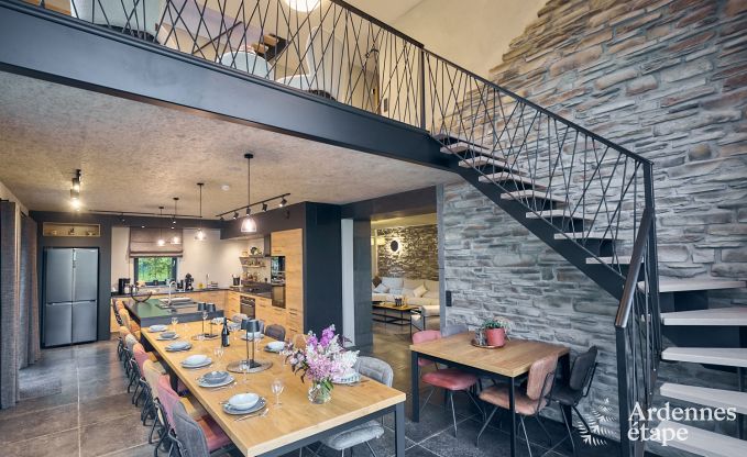 Holiday home in Bastogne: authentic holiday accommodation for 16 people with modern amenities in the Ardennes