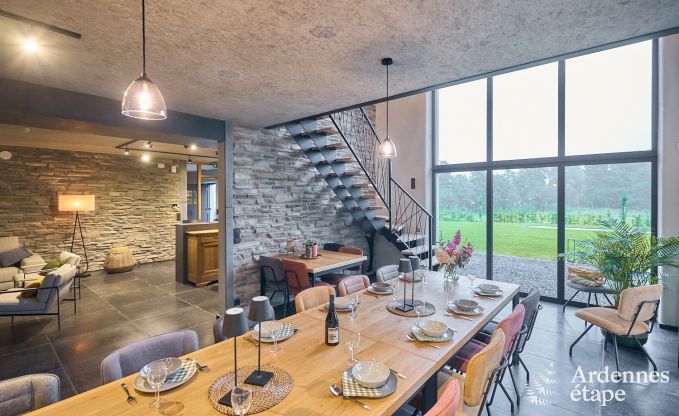 Holiday home in Bastogne: authentic holiday accommodation for 16 people with modern amenities in the Ardennes