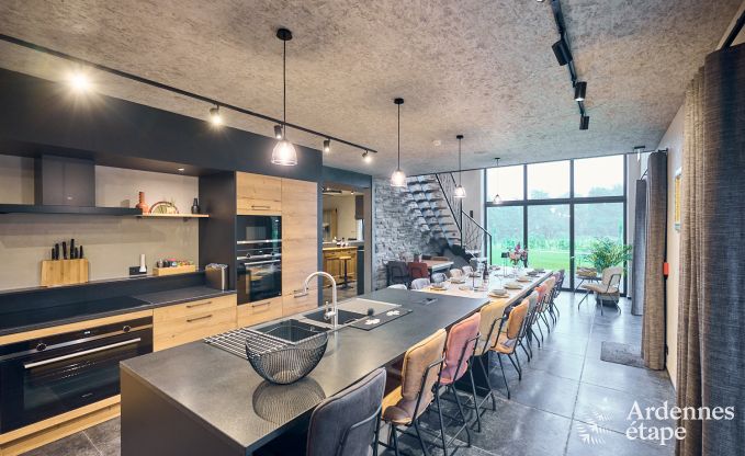 Holiday home in Bastogne: authentic holiday accommodation for 16 people with modern amenities in the Ardennes