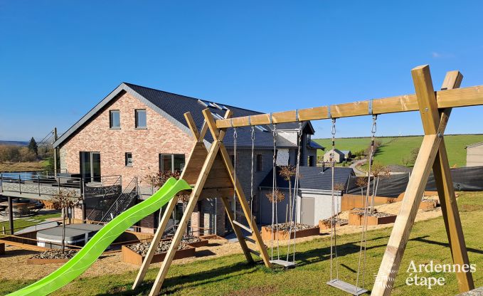 Holiday cottage in Bastogne for 14/15 persons in the Ardennes