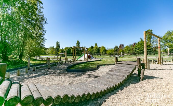 Castle in Beauraing for 20 persons in the Ardennes