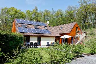 Holiday chalet with wellness facilities for 16 persons in Beauraing