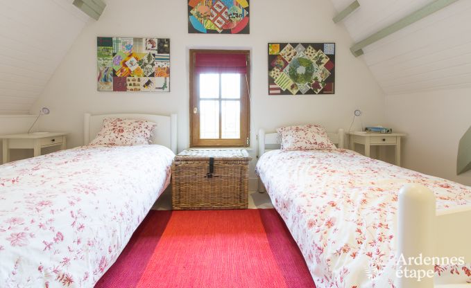 3.5 star holiday home vacation rental for 15 people in Beauraing