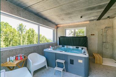 Luxury villa in Beauraing for 18 persons in the Ardennes