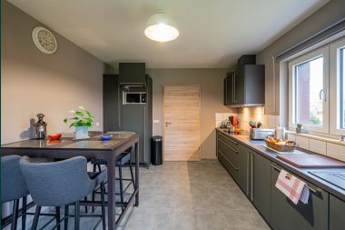 Family-friendly holiday home for 8 people and 2 dogs in Jehonville