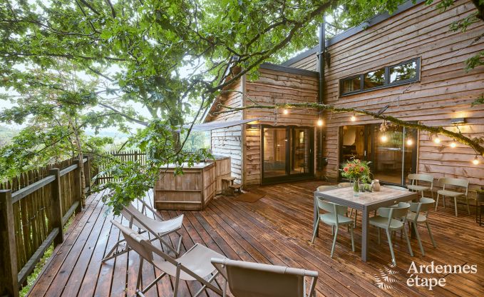 Exceptional treehouse in Bertrix in the Ardennes