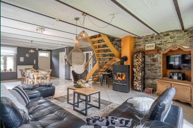 Holiday cottage in Bertrix for 18 persons in the Ardennes