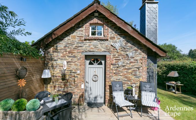 Charming holiday cottage for 2 persons with garden in Bertrix