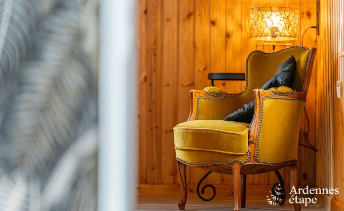 Comfortable holiday home with indoor pool in Bertrix, Ardennes