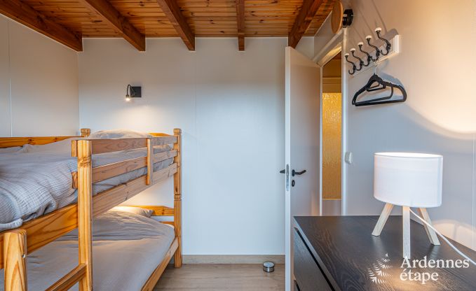 Authentic chalet for 8 people in Bivre with 4 bedrooms, wood stove, hot tub, private garden and bicycle storage