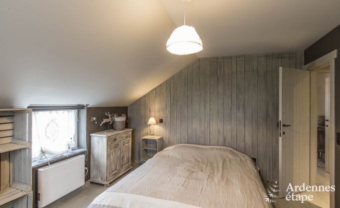 Comfortable and characterful with relaxation area in Bièvre