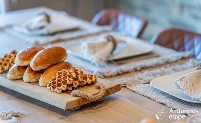 Holiday cottage in Bi�vre for 8 persons in the Ardennes