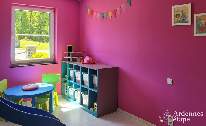 Holiday cottage in Bi�vre for 8 persons in the Ardennes