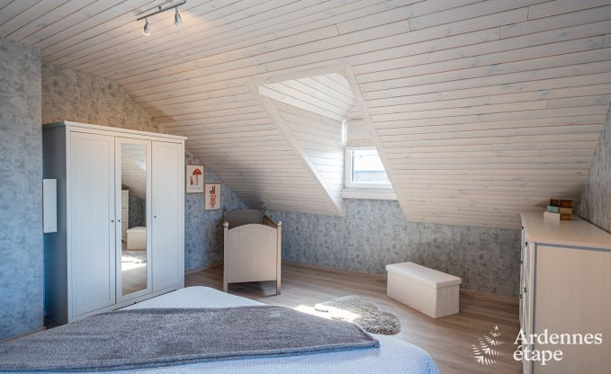 Holiday cottage in Bi�vre for 8 persons in the Ardennes