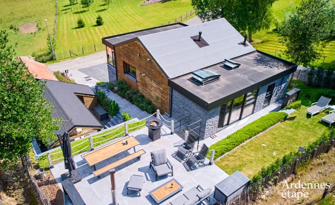 Charming holiday home in Bivre-Cornimont for 6 people with hot tub and infrared cabin