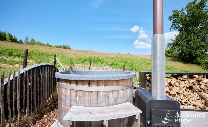 Charming holiday home in Bivre-Cornimont for 6 people with hot tub and infrared cabin