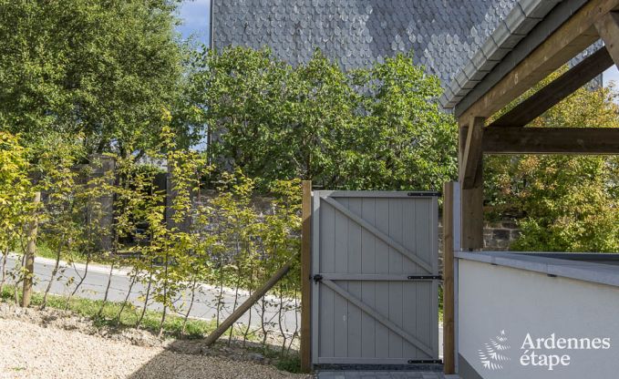 Well-equipped holiday cottage with sauna and jacuzzi to rent in Bouillon