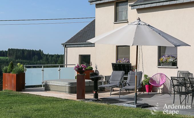 Cosy holiday house for 10 pers. to rent in Bouillon, dogs allowed