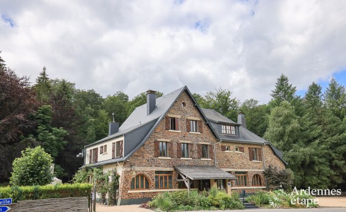Holiday cottage for 36/40 guests in the Ardennes (Bouillon)