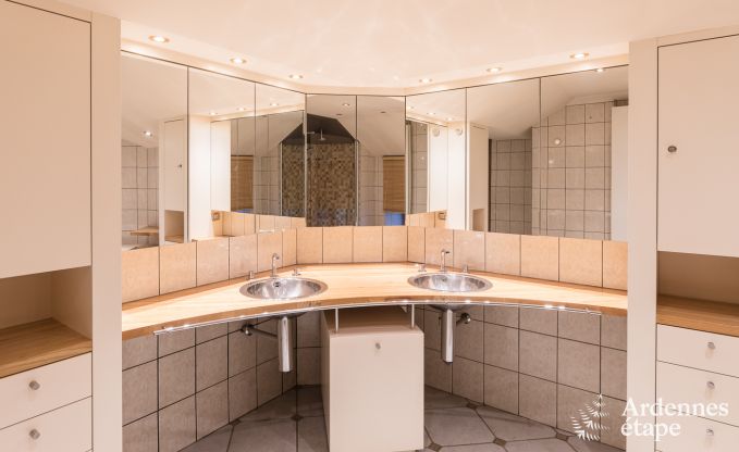 Holiday cottage in Bouillon for 15 persons in the Ardennes