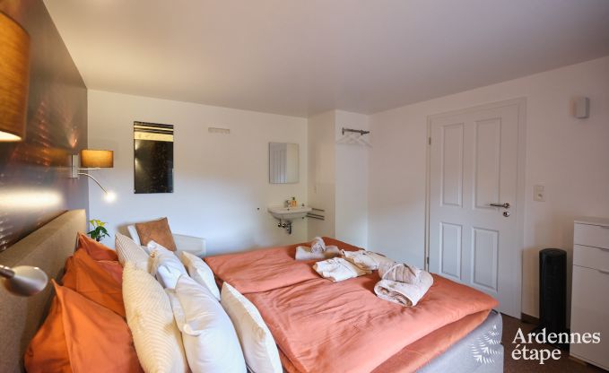 Spacious farmhouse in B�llingen for 13 people with indoor swimming pool, sauna and jacuzzi