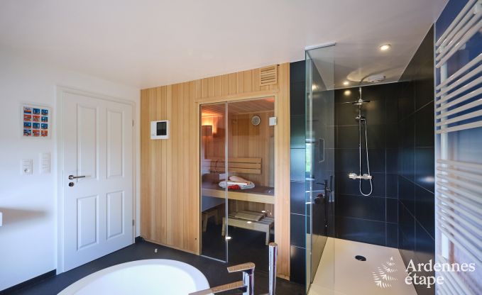 Spacious farmhouse in B�llingen for 13 people with indoor swimming pool, sauna and jacuzzi