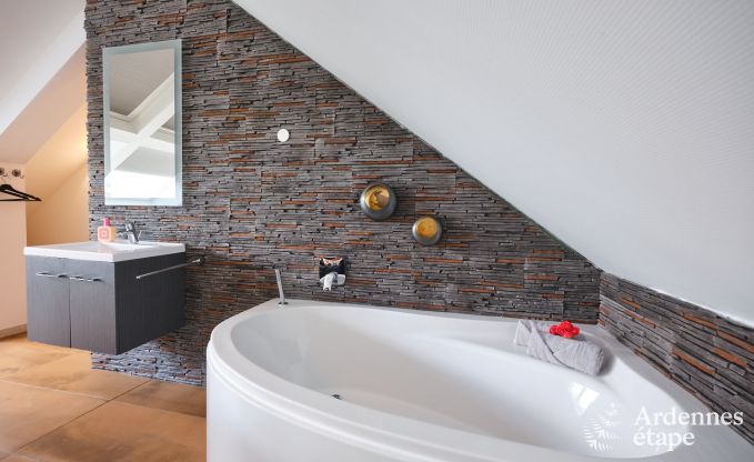 Spacious farmhouse in B�llingen for 13 people with indoor swimming pool, sauna and jacuzzi