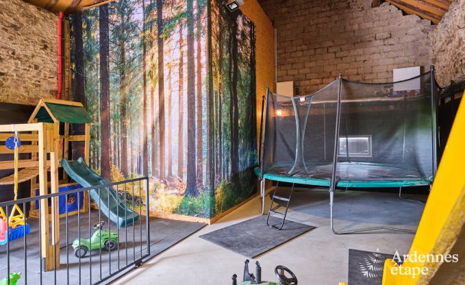 Spacious farmhouse in B�llingen for 13 people with indoor swimming pool, sauna and jacuzzi