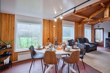 Cosy chalet in Burg-Reuland: perfect holiday home for 6 people with sauna and private garden in the East Cantons