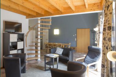 Modern apartment for 6 people in Butgenbach with 3 bedrooms and shared garden