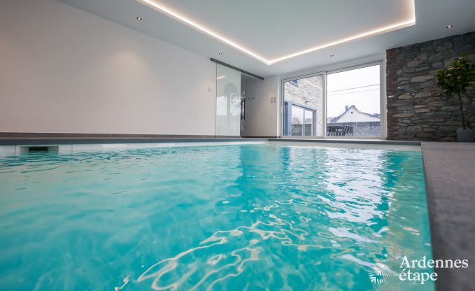 Exceptional stay in a luxury villa in Butgenbach: 18 people, indoor pool, sauna, in the heart of the Ardennes