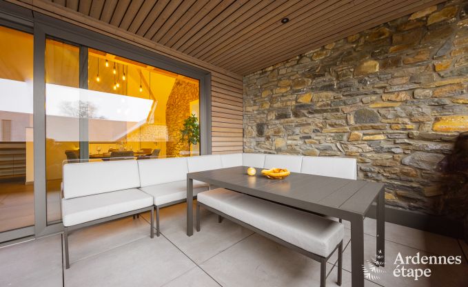 Exceptional stay in a luxury villa in Butgenbach: 18 people, indoor pool, sauna, in the heart of the Ardennes